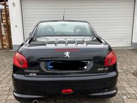 gebraucht Peugeot 206 CC Cabrio schwarz