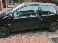 Second-hand Renault Twingo 58 CP (42 kW) 2000 Negru Hatchback
