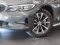 Gebraucht BMW 330e Advantage 252 PS (185 kW) 2020 Grau Kombi