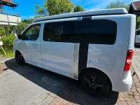 Gebraucht Opel Vivaro-e Combi 144 PS (105 kW) 2024 Weiß Van / Kleinbus