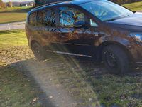 Gebraucht VW Touran 140 PS (102 kW) 2013 Violet Van / Kleinbus