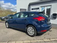 Gebraucht Ford Focus 101 PS (74 kW) 2015 Blau Limousine