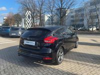 Gebraucht Ford Focus ST-Line 140 PS (102 kW) 2018 Iridiumschwarz metallic Limousine