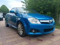 Używany Opel Tigra 125 KM (91 kW) 2005 Niebieski Kabriolet