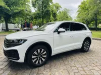 Gebraucht VW Touareg Elegance 231 PS (169 kW) 2024 Weiß SUV