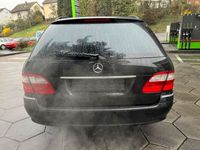 gebraucht Mercedes E320 Avantgarde Xenon/Leder/MFL/SH/Schiebeda.