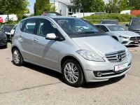 Gebraucht Mercedes A180 Elegance 109 PS (80 kW) 2011 Silber Limousine