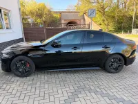 Gebraucht Jaguar XE R-Dynamic 250 PS (183 kW) 2019 Schwarz Limousine