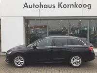 Gebraucht Skoda Octavia Style 150 PS (110 kW) 2024 Schwarzmagicperleffekt Kombi