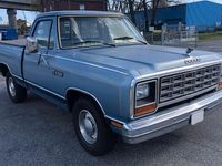 Second-hand Dodge D100 150 CP (110 kW) 1984 Albastru Pickup