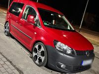 Gebraucht VW Caddy Trendline 102 PS (75 kW) 2013 Rot Van / Kleinbus