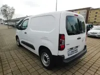 Używany Opel Combo Selection 110 KM (80 kW) 2020 Andere Minivan