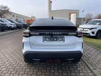 Neu Citroën C4 136 PS (100 kW) 2025 Weiß Limousine