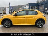 Gebraucht Peugeot e-208 Active 100 kW (136 PS) 2022 Gelb Kleinwagen