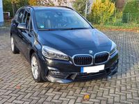 Gebraucht BMW 218 Sport Line 150 PS (110 kW) 2018 Schwarz Kombi