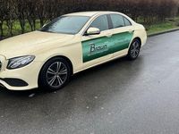 Gebraucht Mercedes E220 194 PS (142 kW) 2020 Beige Limousine