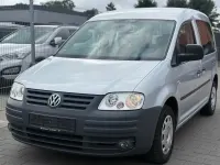 Gebraucht VW Caddy Team 109 PS (80 kW) 2010 Silber Van / Kleinbus