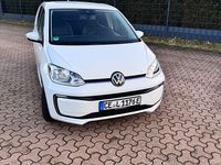 Gebraucht VW e-up! Style 61 kW (83 PS) 2021 Weiß Kleinwagen
