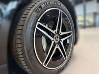 Gebraucht Mercedes C300e AMG 197 PS (144 kW) 2025 Schwarz Limousine