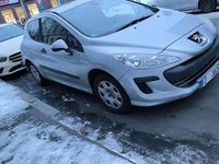 Gebraucht Peugeot 308 Filou 98 PS (72 kW) 2010 Limousine