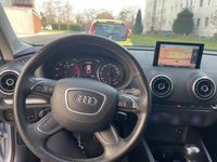 Gebraucht Audi A3 Attraction 125 PS (91 kW) 2014 Silber Limousine