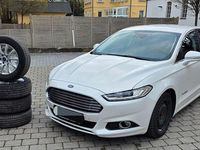 Gebraucht Ford Mondeo 188 PS (138 kW) 2015 Weiß Limousine