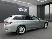 Gebraucht BMW 318 156 PS (114 kW) 2024 Grau Limousine