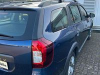 Gebraucht Dacia Logan Stepway 90 PS (66 kW) 2018 Blau cosmos Kombi