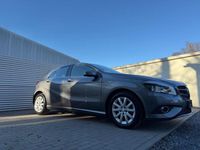 Gebraucht Mercedes A180 122 PS (89 kW) 2013 Grau Limousine