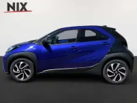 Neu Toyota Aygo X Comfort 72 PS (52 kW) 2025 Juniper blue/black mica SUV