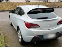 Gebraucht Opel Astra GTC 140 PS (102 kW) 2013 Grau Coupé