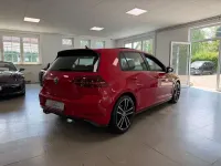 Gebraucht VW Golf VII GTD 184 PS (135 kW) 2018 Rot Limousine