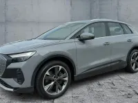 Gebraucht Audi Q4 e-tron Advanced 150 kW (204 PS) 2023 Grau SUV
