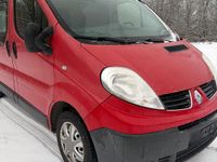 Gebraucht Renault Trafic 90 PS (66 kW) 2010 Rot Van / Kleinbus