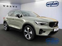 Gebraucht Volvo XC40 Plus 197 PS (144 kW) 2024 Sage green / metallic SUV