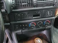 Gebraucht BMW 730 188 PS (138 kW) 1990 Weiß Limousine