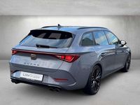 Second-hand Cupra Leon VZ 300 CP (220 kW) 2024 Gri Break