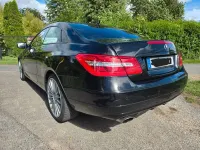 Gebraucht Mercedes E250 204 PS (150 kW) 2009 Schwarz Coupé