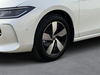 Neu VW Passat Pro 150 PS (110 kW) 2026 Weiß Kombi