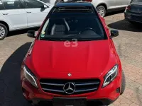 Gebraucht Mercedes GLA220 177 PS (130 kW) 2016 Jupiterrot uni (metallic) SUV