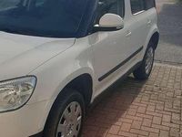 Gebraucht Skoda Yeti Active 105 PS (77 kW) 2012 Weiß SUV