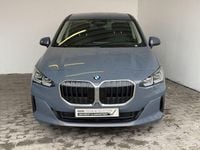Gebraucht BMW 220 Active Tourer 156 PS (114 kW) 2025 Grau Van / Kleinbus