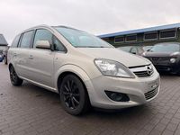 Gebraucht Opel Zafira Innovation 140 PS (102 kW) 2010 Grau Van / Kleinbus