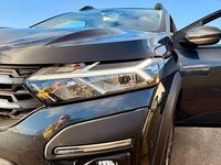 Gebraucht Dacia Sandero Stepway 101 PS (74 kW) 2021 Grau Limousine