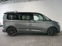 Gebraucht VW Multivan Edition 150 PS (110 kW) 2024 Indiumgrau Van / Kleinbus