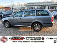 Usata Skoda Octavia Elegance 116 CV (85 kW) 2002 Blu Station wagon