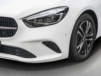Gebraucht Mercedes B200 Progressive 150 PS (110 kW) 2024 Weiß Van / Kleinbus