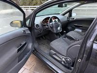 Second-hand Opel Corsa Selection 69 CP (50 kW) 2011 Negru Hatchback