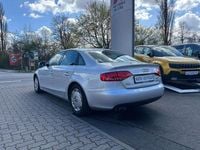 Gebraucht Audi A4 Ambiente 136 PS (100 kW) 2009 Eissilber Limousine