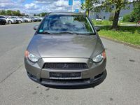 Gebraucht Mitsubishi Colt Motion 95 PS (69 kW) 2012 Brillantgrau (m) Kleinwagen